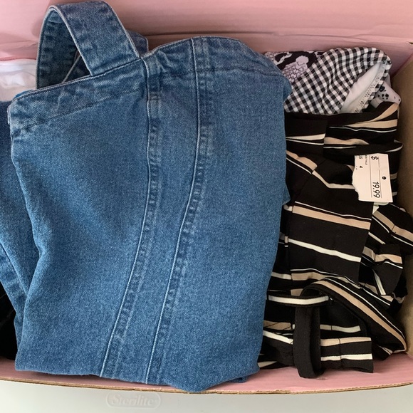 💖 Size small MYSTERY BOX - Picture 2 of 2